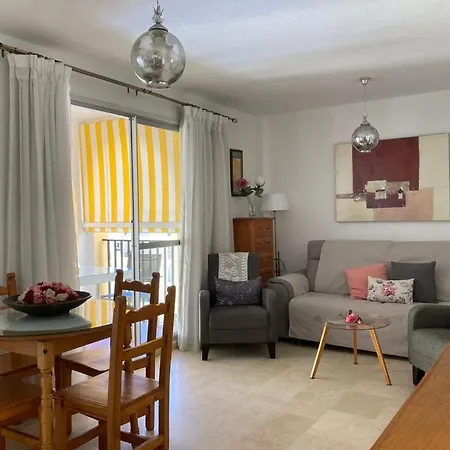 Luminoso Con Grandes Piscinas En Camelias Apartment *